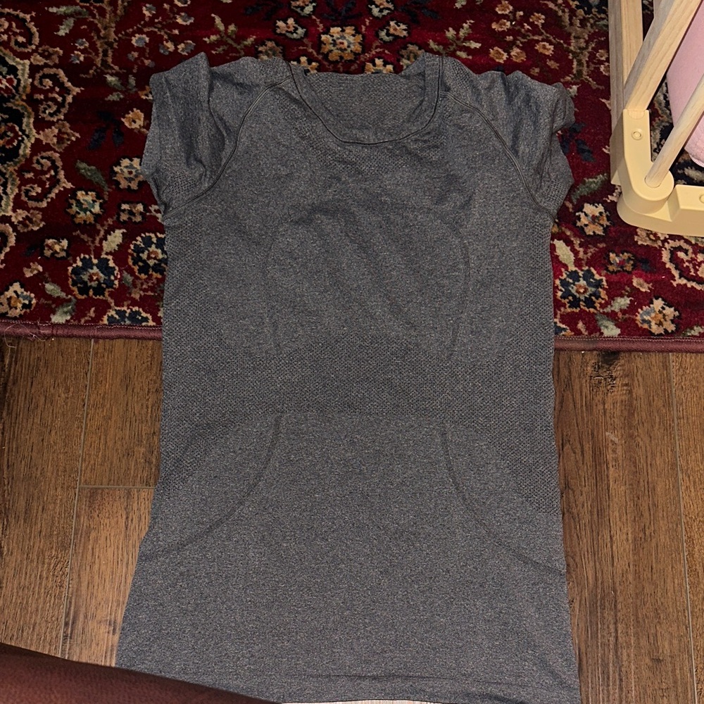 Lululemon Swiftly Tech Size 8